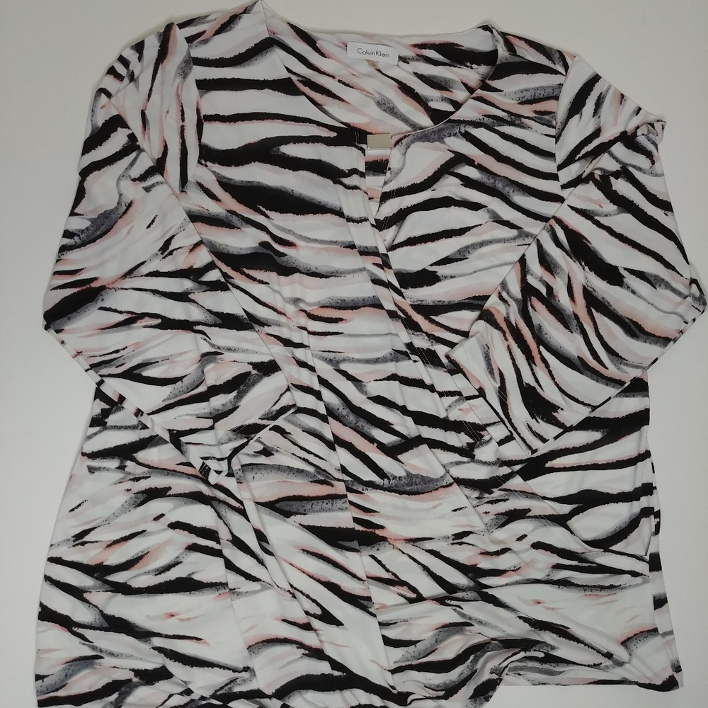 Calvin Klein top 1x